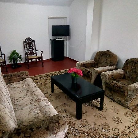 White Cottage Νουβάρα Ελίγια Εξωτερικό φωτογραφία